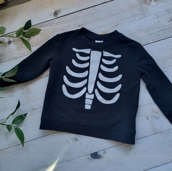 Circo Toddler Boys Skeleton Halloween Sweatshirt Pullover Black White Size 3T - Picture 1 of 4